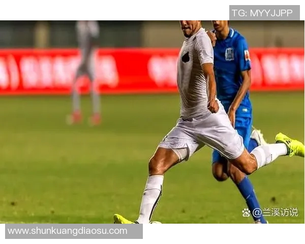 2019中超精彩对决武汉队迎战上海上港全场直播回顾与精彩瞬间分析