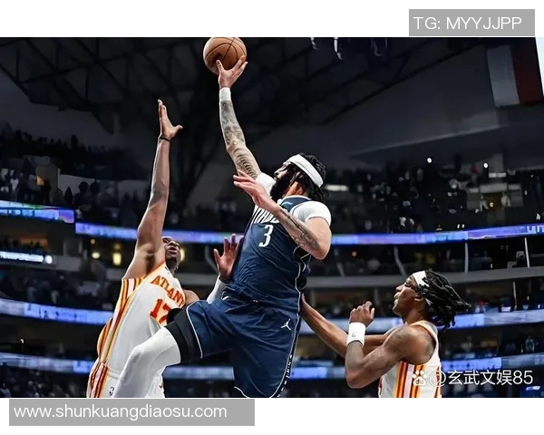 NBA常规赛精彩对决太阳队迎战独行侠队球迷期待激烈较量 NBA常规赛精彩对决太阳队迎战独行侠队球迷期待激烈较量